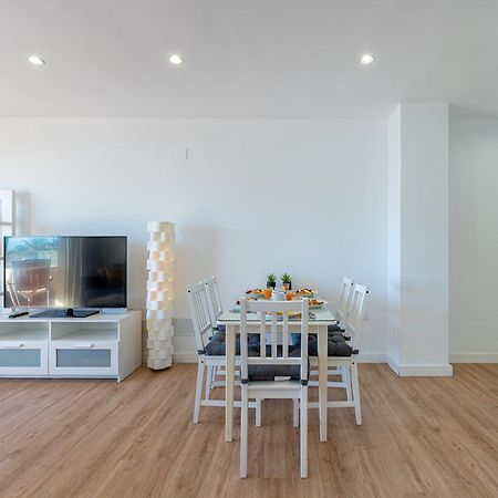 797 Holiday Rentals - Moderno Piso En Primera Linea De Playa Torremolinos Eksteriør billede
